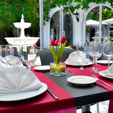 Alboran Hotel