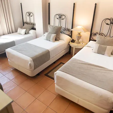 Alboran Hotel